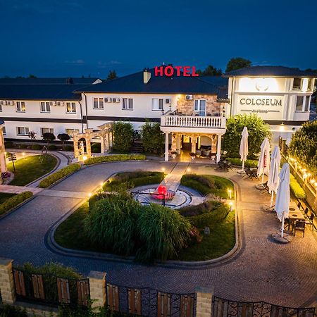 Hotel Coloseum Jarosław Екстериор снимка