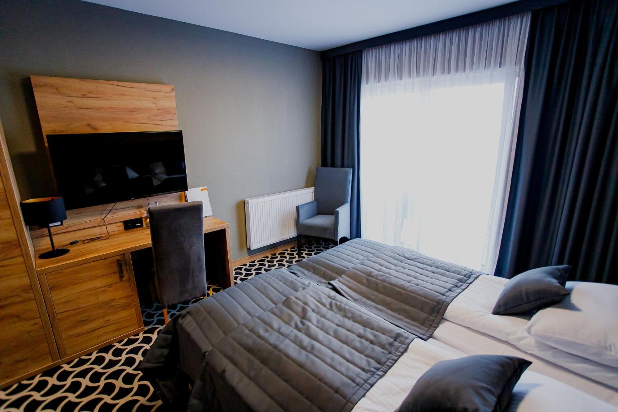 Hotel Coloseum Jarosław Стая снимка
